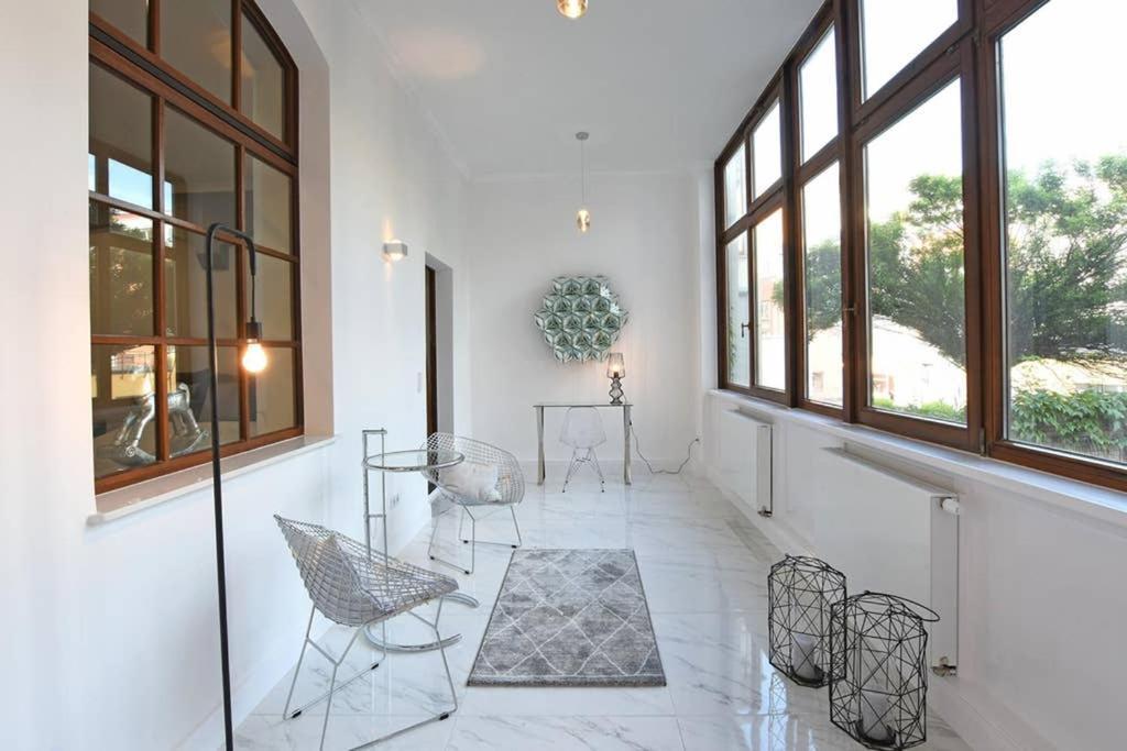 6,5 luxury room apartment - central Zwickau Extérieur photo