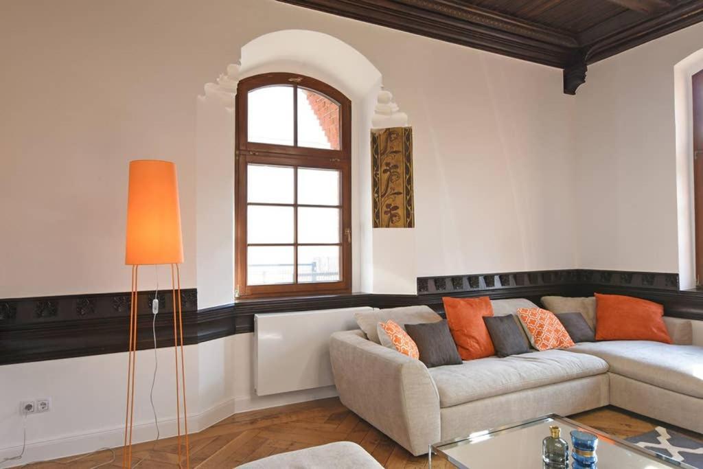 6,5 luxury room apartment - central Zwickau Extérieur photo